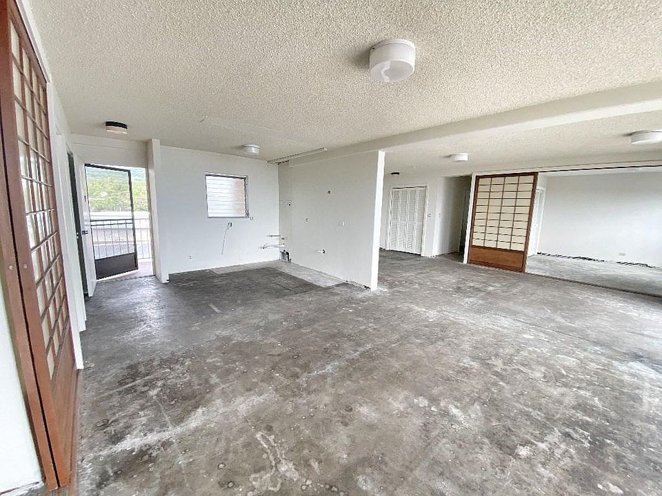 1st image of 75-5766 Kuakini Hwy APT 705