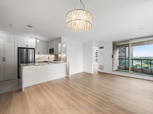7 Lorraine Dr #1912, Toronto, ON M2N 7H2