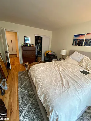 Rented by Brown Harris Stevens | media 25