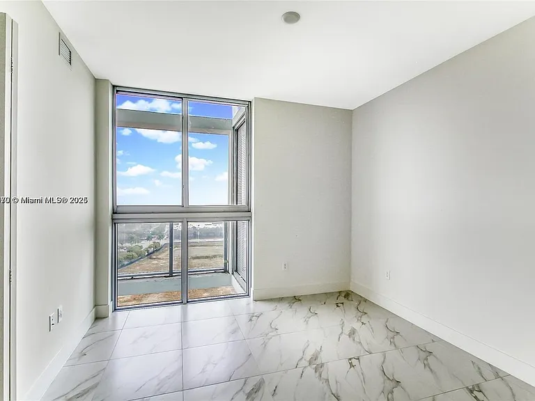 2000 Metropica Way #1709 — Photo 13