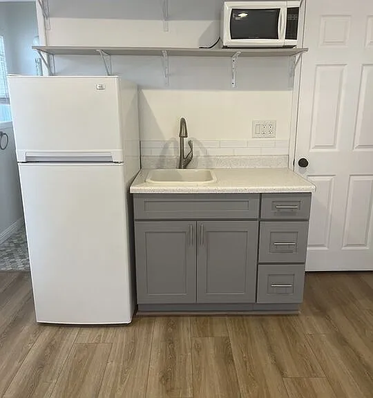 217 S Tower Dr #2 — Photo 6