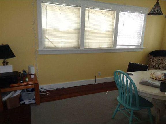 5th image of 1416 W Barker Ave