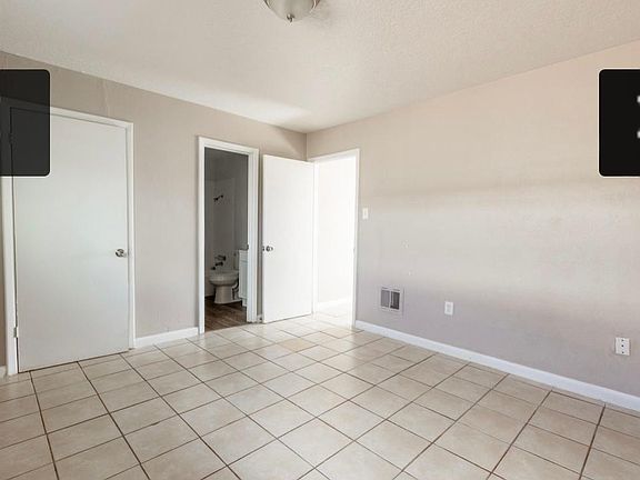 4th image of 312 Charleston St NE APT 1