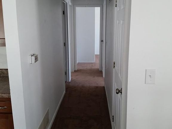 4th image of 13372 Falmouth Ave Unit E