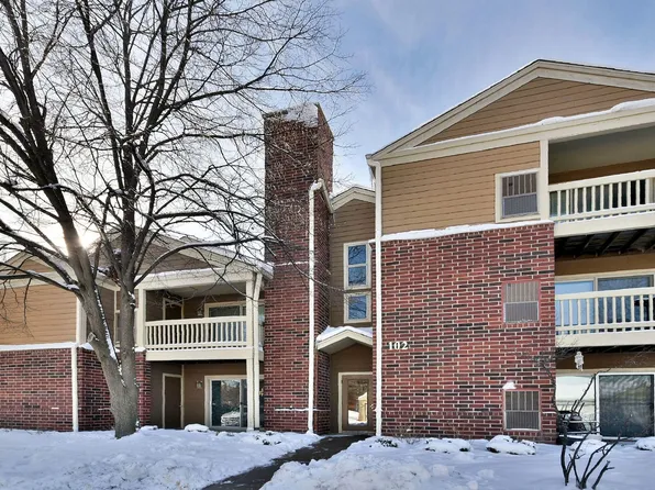 102 Glengarry Dr APT 101, Bloomingdale, IL 60108