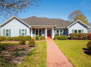 1306 Winding Ridge Cir, Valdosta, GA 31605