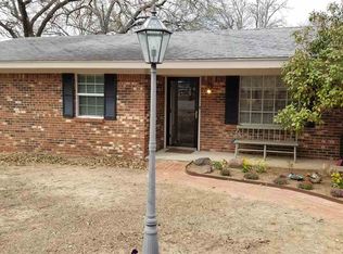 2409 Springdale Rd, Ardmore, OK 73401