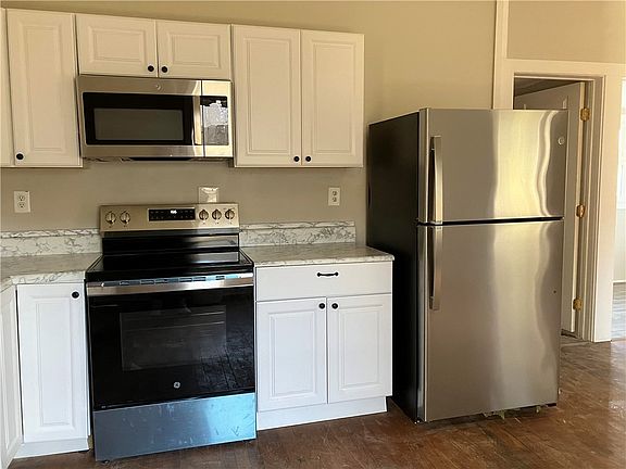 2nd image of 3 Wardlaw St