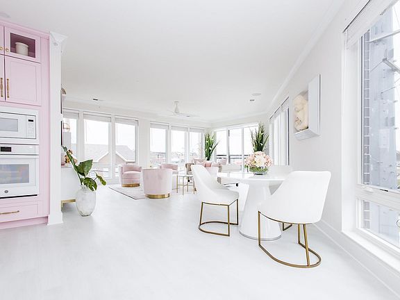 3rd image of 1010 Corby Blvd Unit 314