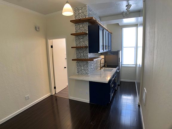 2nd image of 426 Broadway St #303