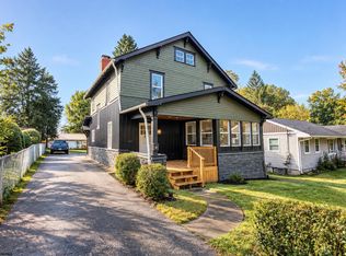 604 Country Club Rd, Fairmont, WV 26554
