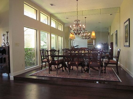 Spacious dining room