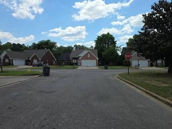 5th image of 123 Roy Ct