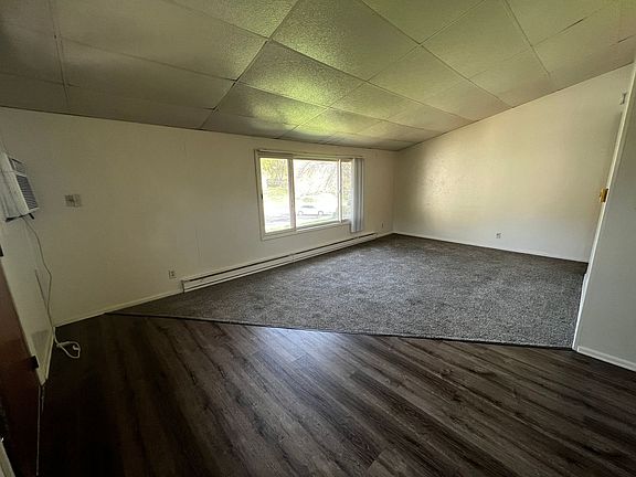 4th image of 1455 McPherson Ave APT 8