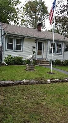 4th image of 12 Menlo Ave