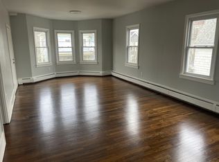 150 Sycamore St #2, New Bedford, MA 02740