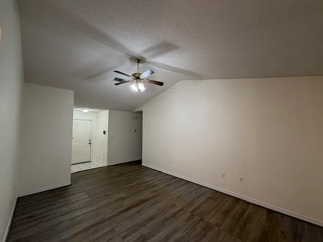 2867 Shoffner Ave — Photo 7