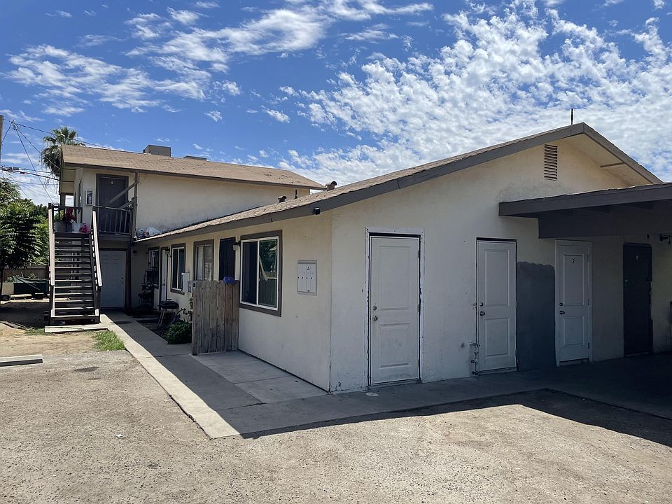 1st image of 317 NE 2nd Avenue