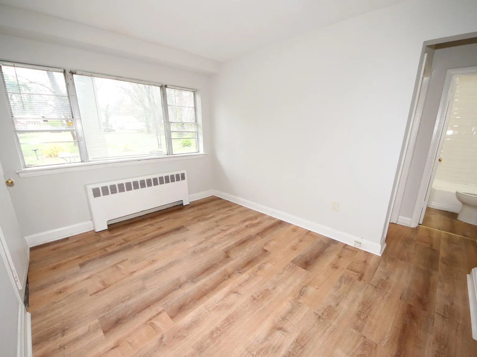 1 bed, $925 — Photo 3