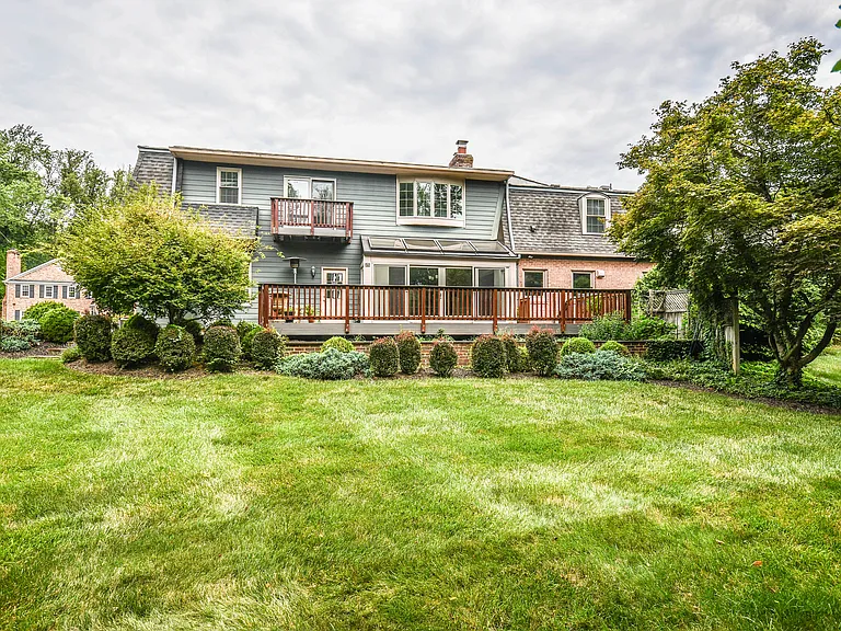 1211 Vinita Ln — Photo 70