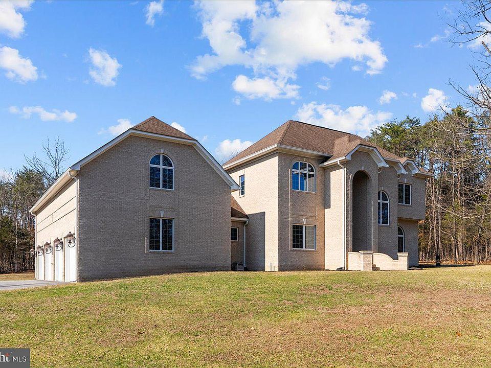 1st image of 270 Sotheby Ct
