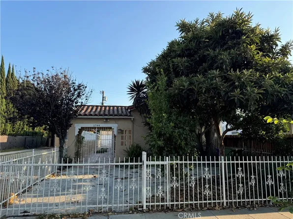 1744 W 37th Pl, Los Angeles, CA 90018