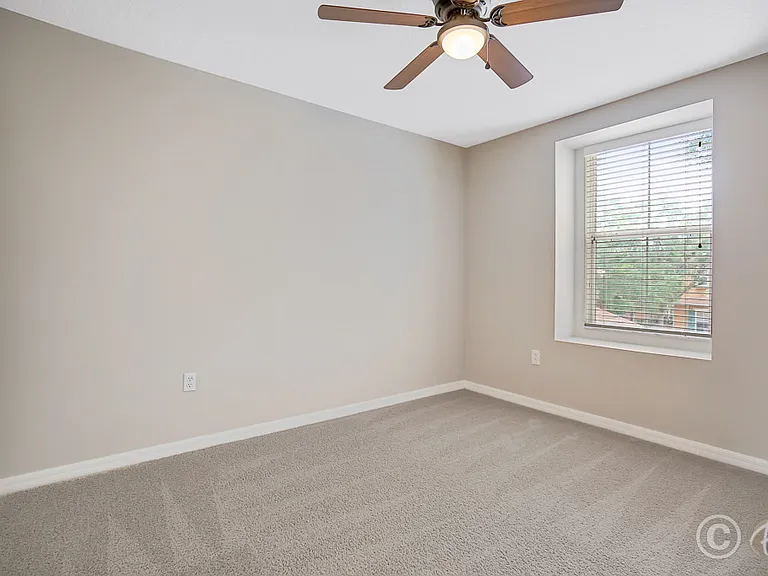 10831 Johanna Ave — Photo 21