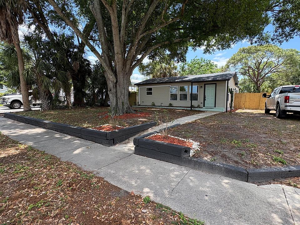 1st image of 6948 DARTMOUTH Avenue N
