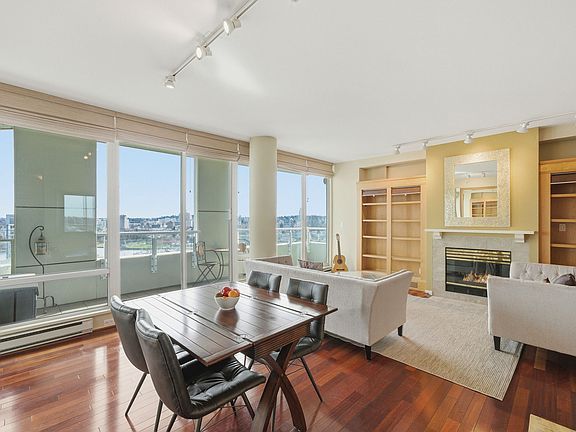 2nd image of 1500 Hornby St #2903