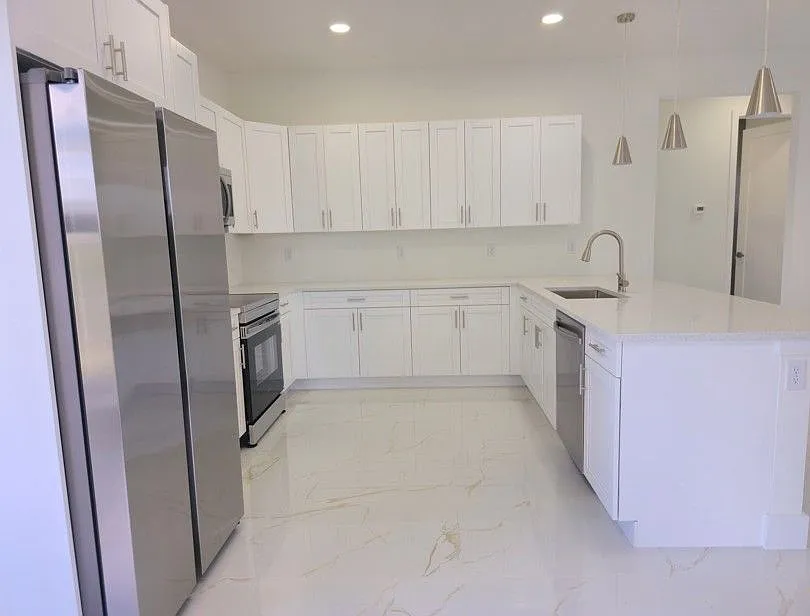3 bed, 2.0 bath, 1477 sqft, $2,190 — Photo 4