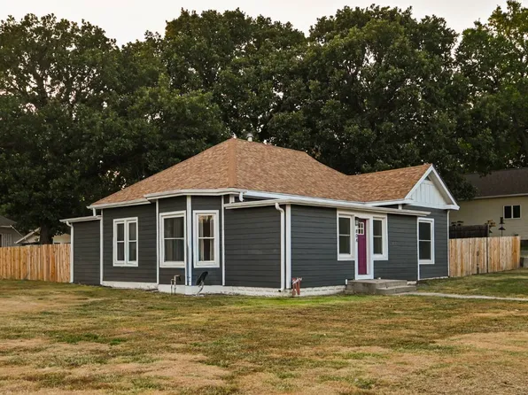 804 Flannery Ave, Cambridge, NE 69022