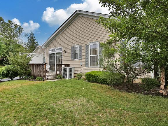 5th image of 12 Greylawn Dr
