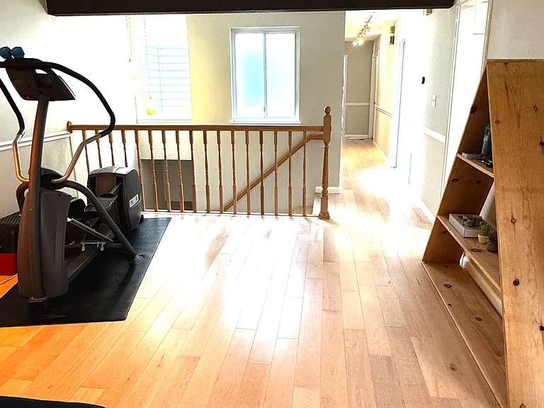 3849 Fairfax Way — Photo 6