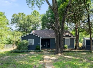 140 Lynn Creek Dr, Mabank, TX 75156
