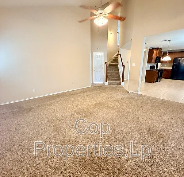 741 Clearbrook Ave — Photo 6