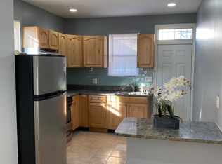 633 Gresham Pl NW, Washington, DC