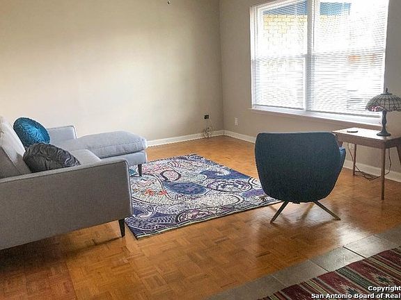 2nd image of 4614 Lorelei Dr