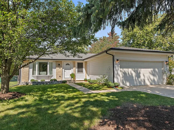 7758 W Kingston Dr, Frankfort, IL 60423