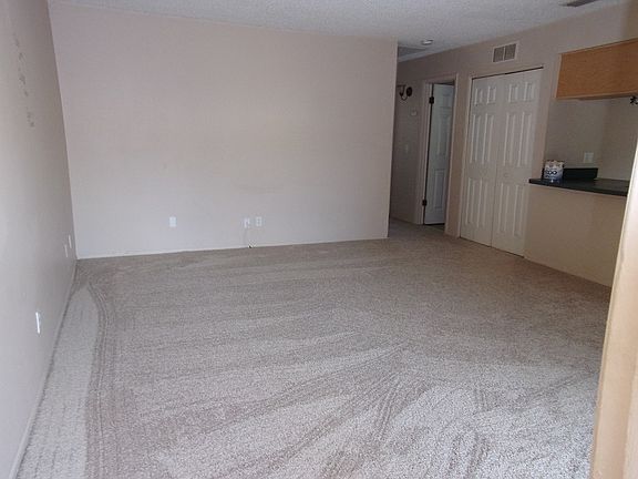 3rd image of 2846 10th St N APT 5