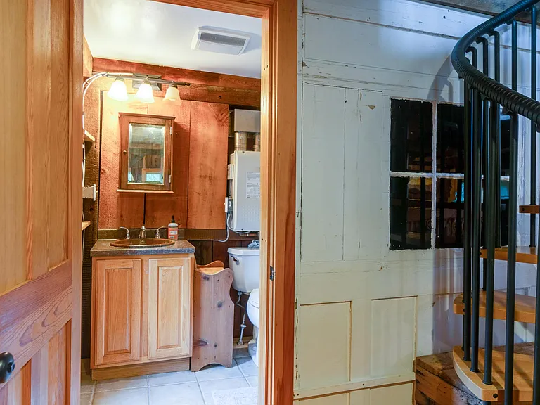 21 Water St — Photo 10