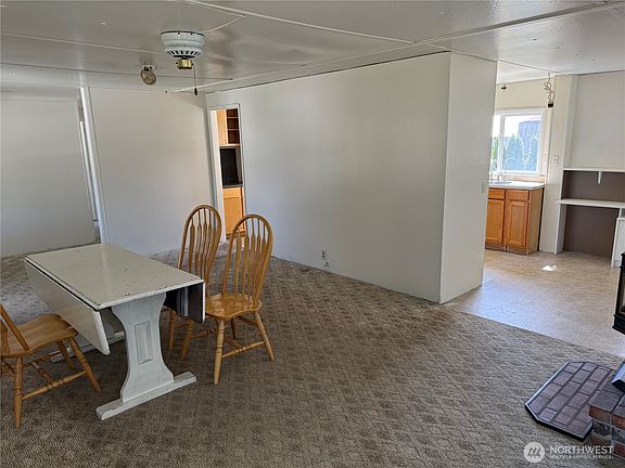 4th image of 3517 Birch Bay Lynden Road