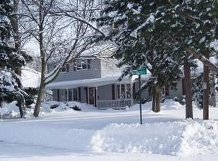 1699 Halsey St, Green Bay, WI 54301