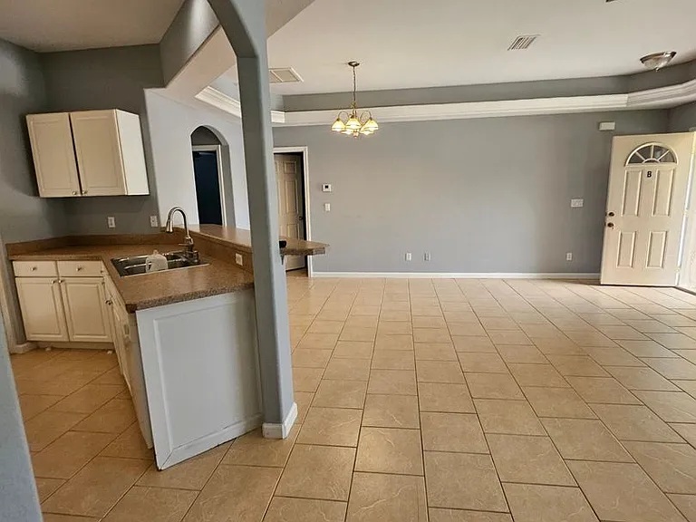 22 Donlon Dr #A — Photo 5