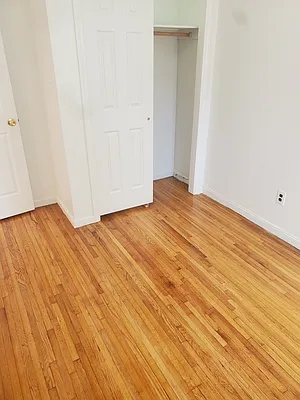 Rented by Metro Garden Realty NYC | media 56