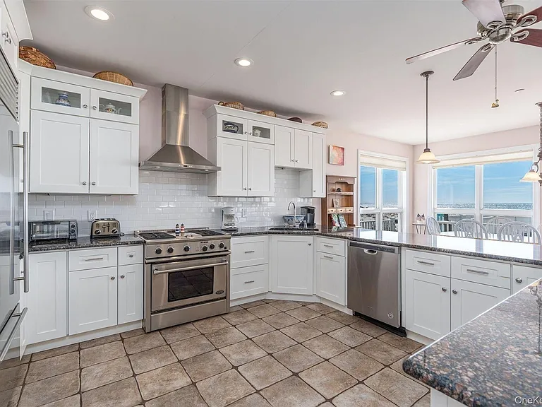 953B Dune Rd — Photo 11