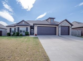 130 Verona Way, Centerton, AR 72719