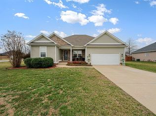 900 Aristides Dr, Bowling Green, KY 42104