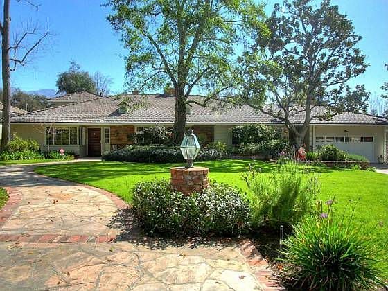 1st image of 4812 Vineta Ave