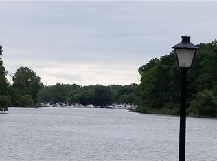 Mudbrook Rd, Huron, OH 44839