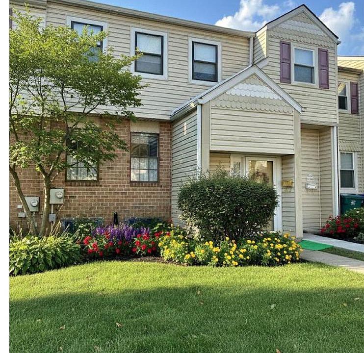 1st image of 232 Birch Dr